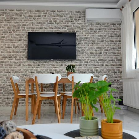 La Casa Blanca Apartment Kavala Exterior photo