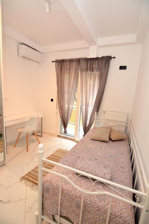 La Casa Blanca Apartment Kavala Exterior photo