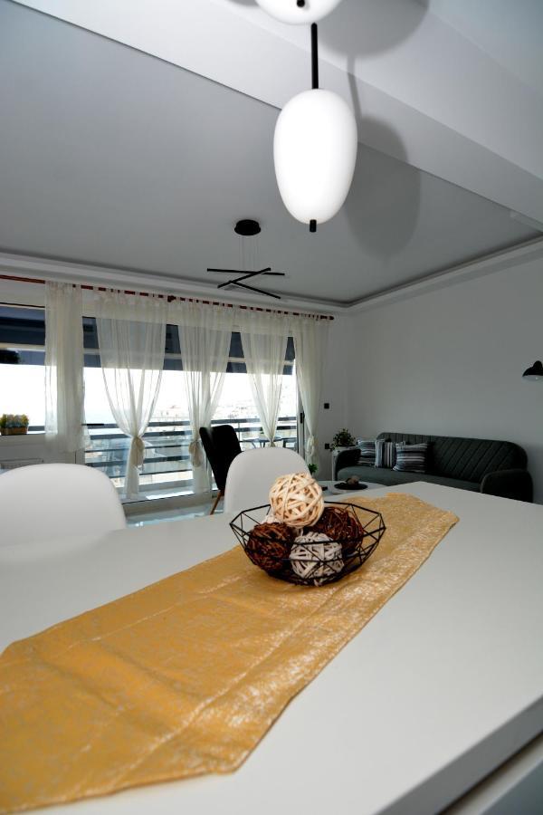 La Casa Blanca Apartment Kavala Exterior photo