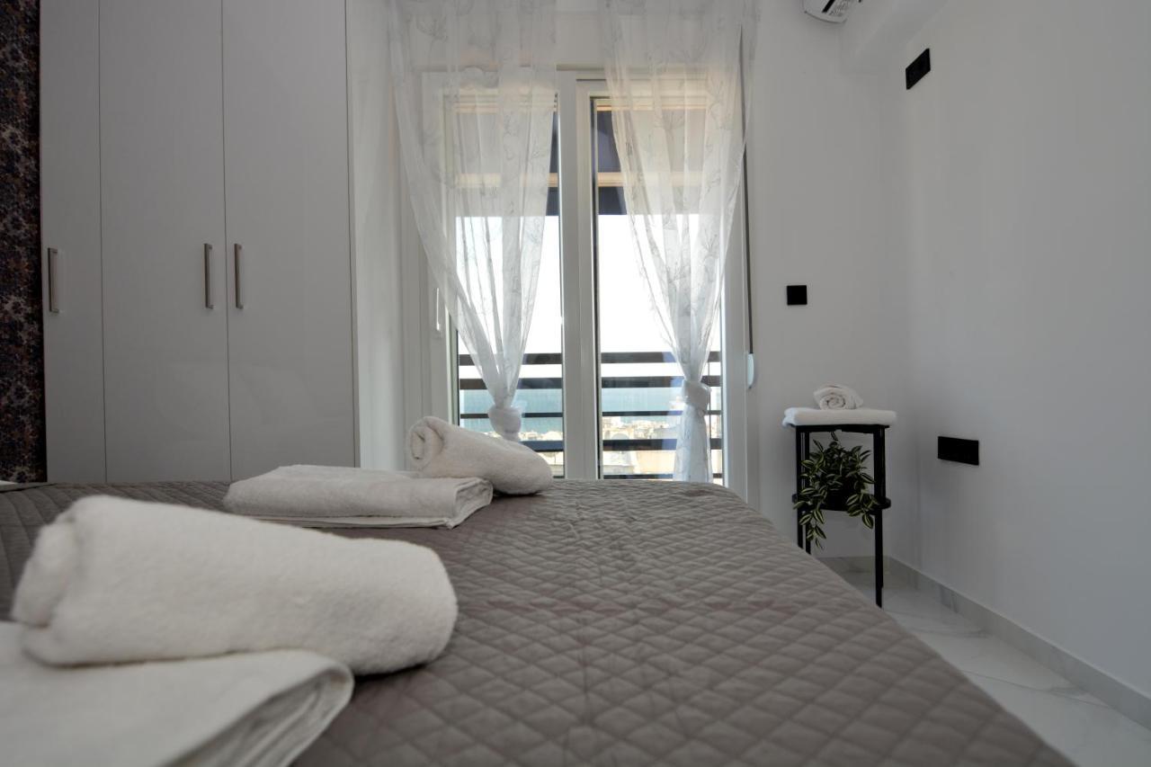 La Casa Blanca Apartment Kavala Exterior photo